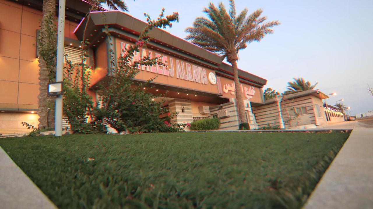 منتجع شاطئ العرب - خليج الرايس Rayyis Exterior photo